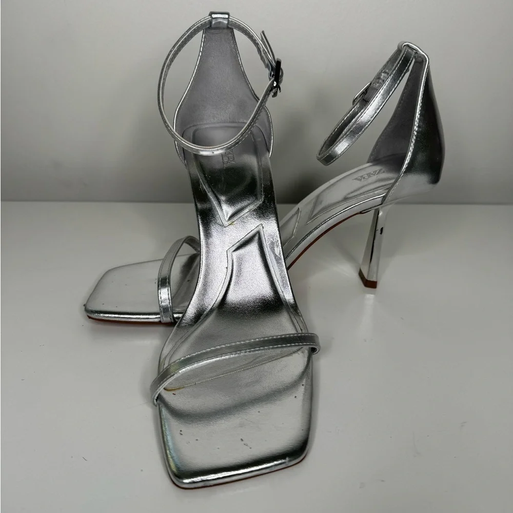 Zara Silver Metallic Heel Strap Sandals Sz 39 - Picture 1 of 5